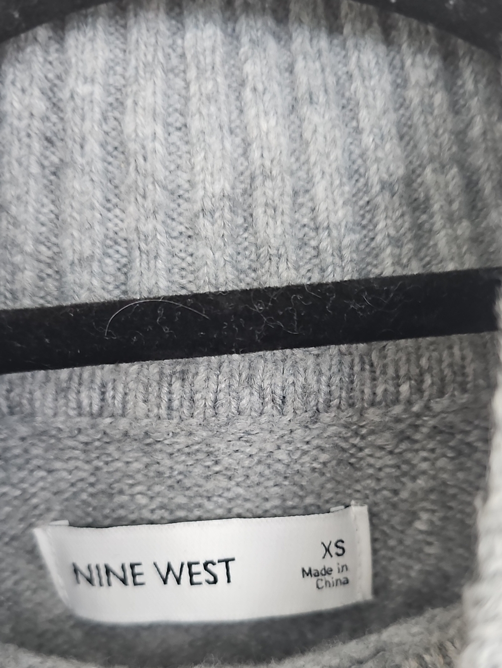 Nine West Cozy Gray Stripe Mock-Neck Sweater Size XS - Picture 8 of 9